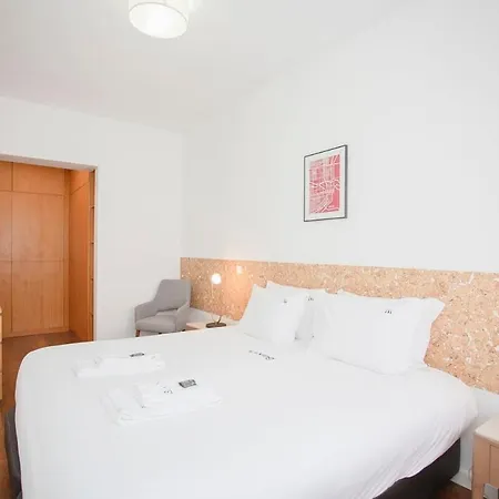 Liiiving In - Light Trendy Appartamento