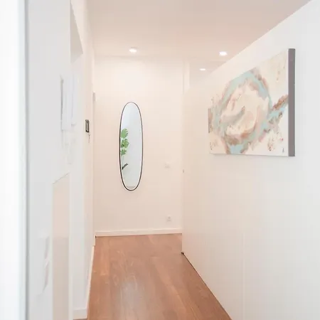 Liiiving In - Light Trendy Apartamento *