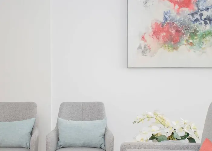 Liiiving In - Light Trendy Apartment