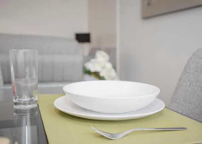 Liiiving In - Light Trendy Apartamento